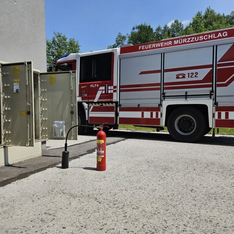 Mehr über den Artikel erfahren Rauchentwicklung aus Stromkasten